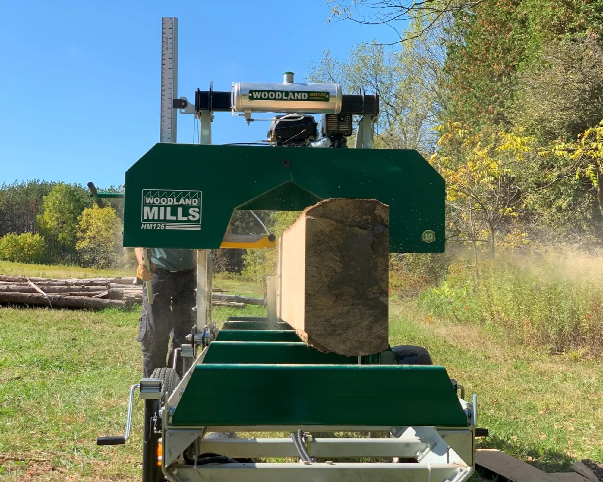 hm126-woodlander-lifestyle-03__06552.1722620013.386.513__76963.1726656686.386.513__32449